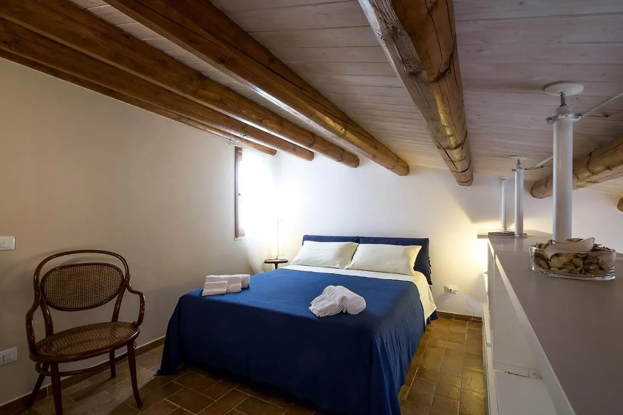 Penthouse Luxury Quattro Canti Palerme 0*,  Italie