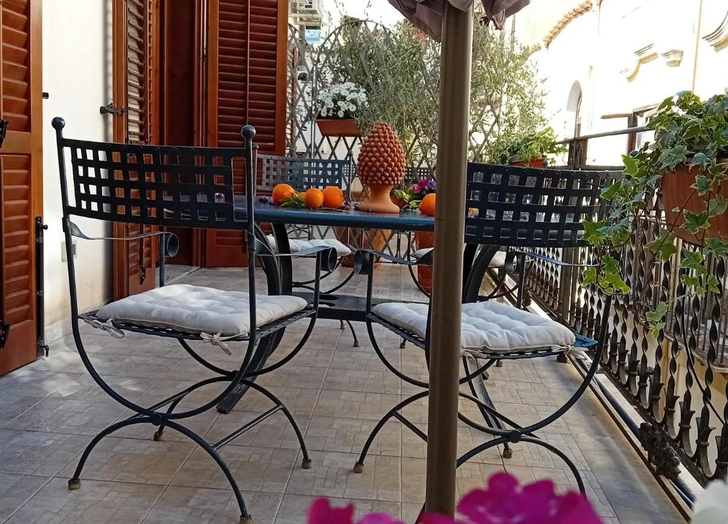 Penthouse Luxury Quattro Canti Palermo 0*,